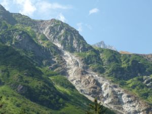 Steinschlag im Felssturz Ochsenplangge