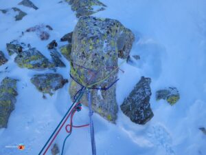 Standplatz Lagrevfall Ausstieg / Abseilpunkt